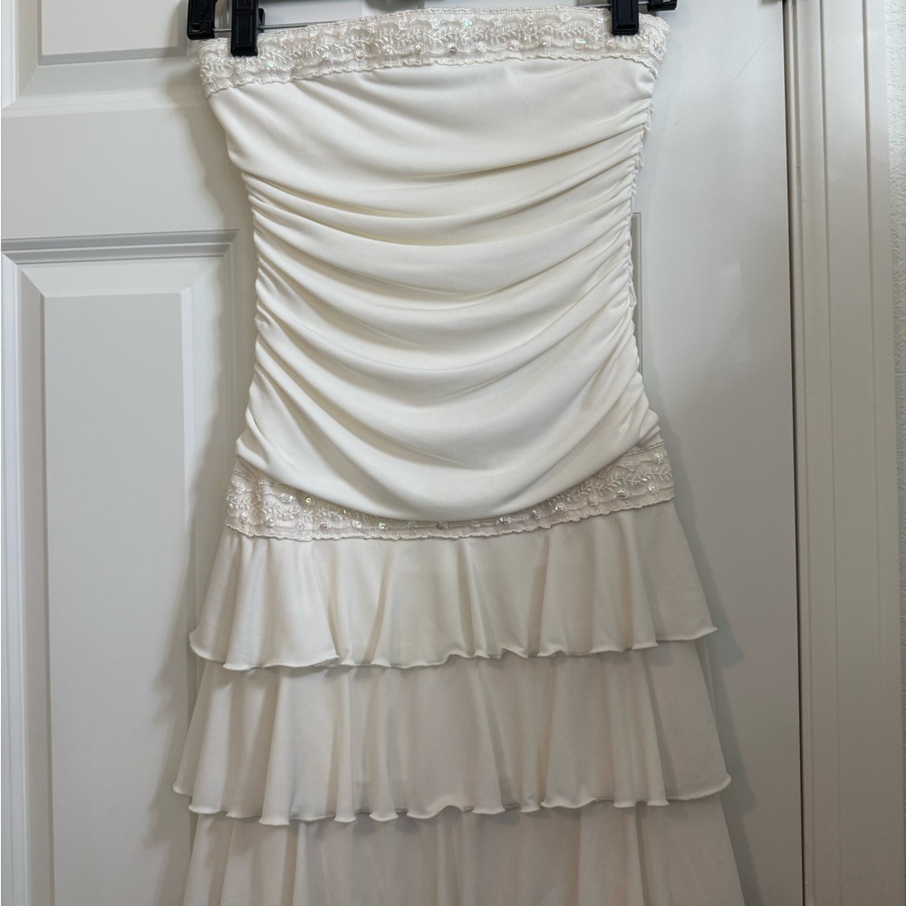 City Triangles Cream Strapless Ruched Bodycon Dress